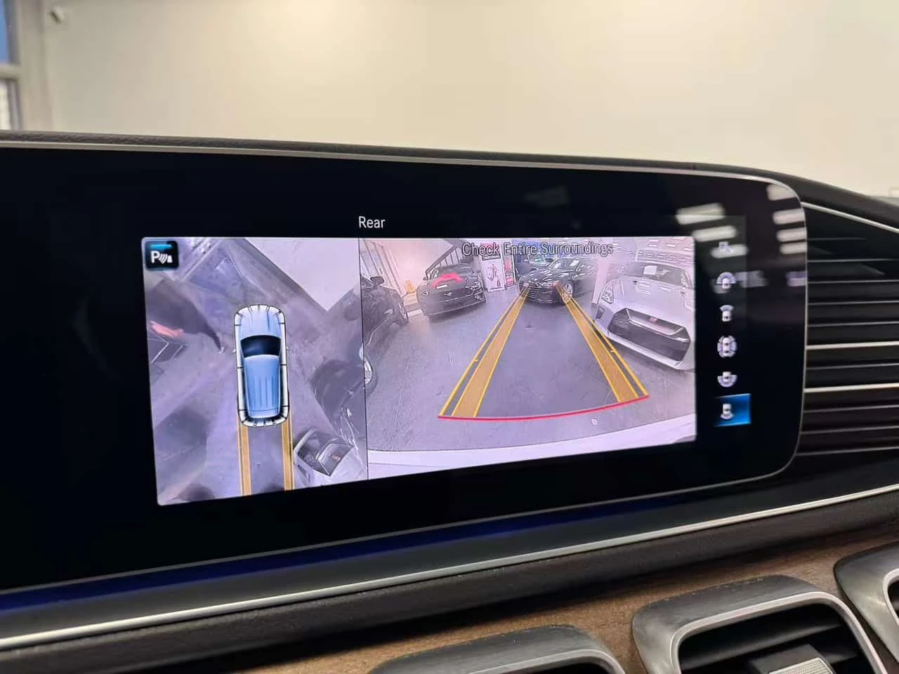 Mercedes-Benz GLE 450 BURMESTER/ОБДУХВАНЕ/ПАНОРАМА/360/HUD, снимка 11 - Автомобили и джипове - 54655865