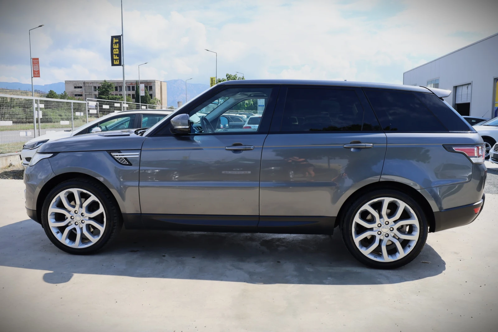 Land Rover Range Rover Sport 3.0 D, снимка 5 - Автомобили и джипове - 55046447