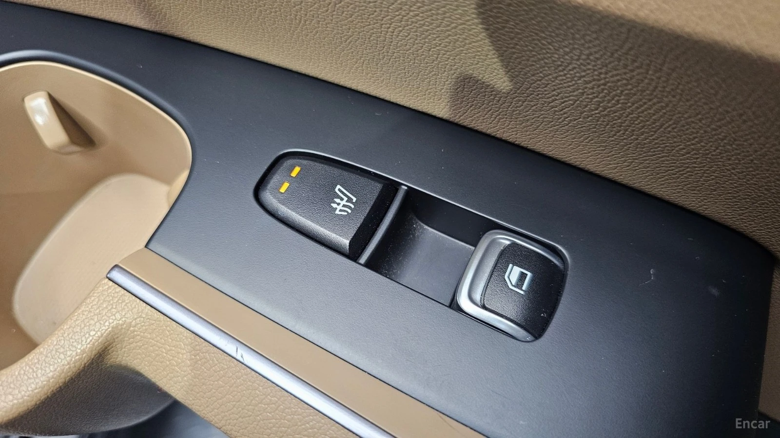Kia Sorento HYBRID* AWD* PRESTIGE* ПОДГРЕВ* ОБДУХВАНЕ* КАМЕРА*, снимка 14 - Автомобили и джипове - 55491471