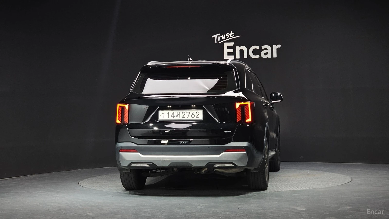 Kia Sorento HYBRID* AWD* PRESTIGE* ПОДГРЕВ* ОБДУХВАНЕ* КАМЕРА*, снимка 4 - Автомобили и джипове - 55491471
