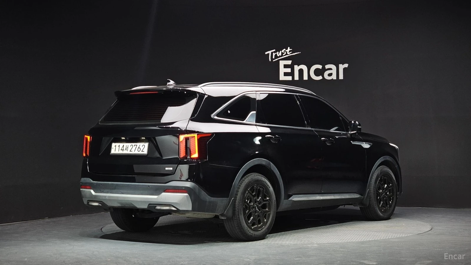 Kia Sorento HYBRID* AWD* PRESTIGE* ПОДГРЕВ* ОБДУХВАНЕ* КАМЕРА*, снимка 2 - Автомобили и джипове - 55491471