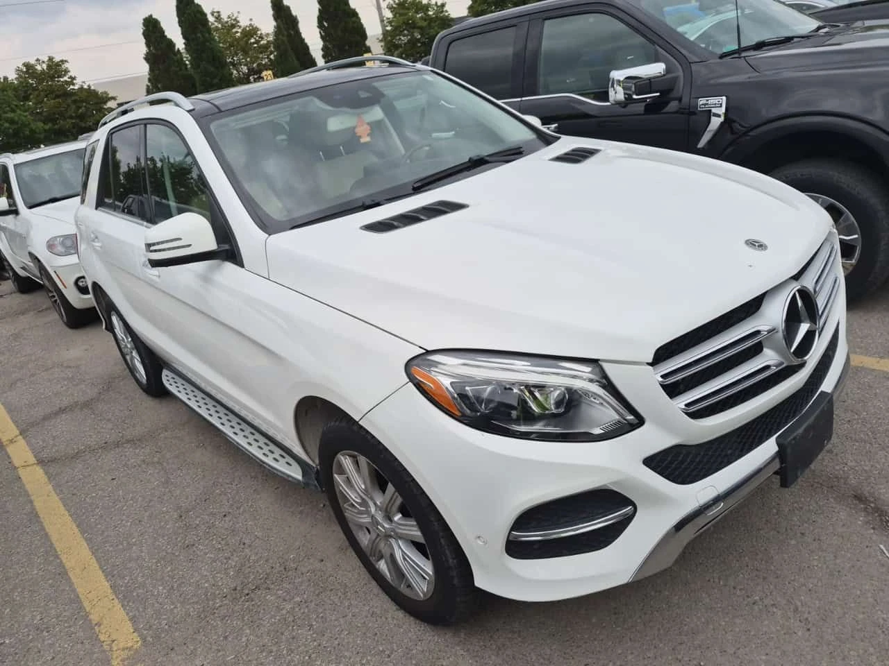 Mercedes-Benz GLE 400 ПАНОРАМА * AIRMATIC * CARFAX * 78K KM * , снимка 2 - Автомобили и джипове - 55672470