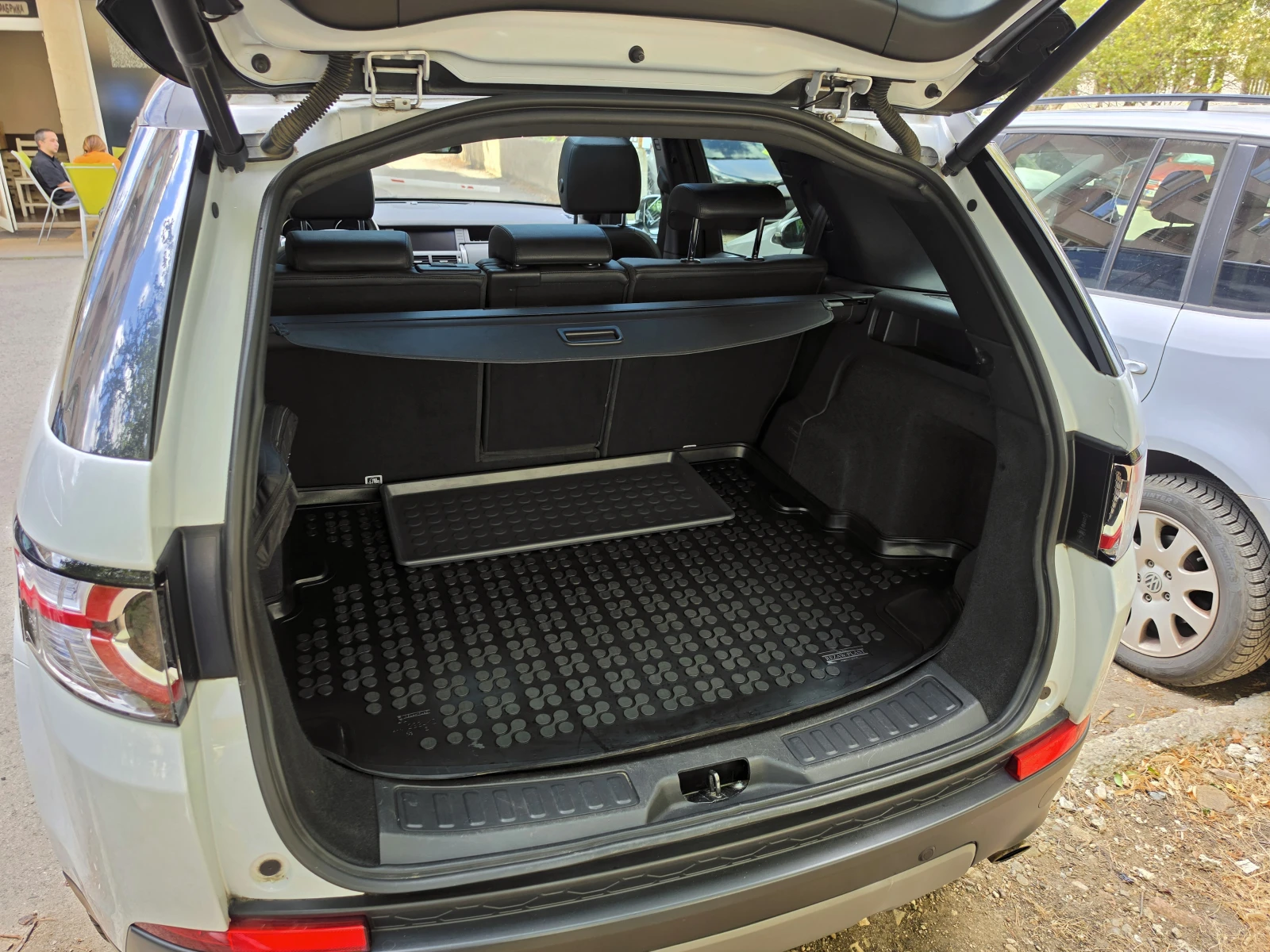 Land Rover Discovery Sport HSE FULL+ ПЕЧКА, снимка 13 - Автомобили и джипове - 56197637