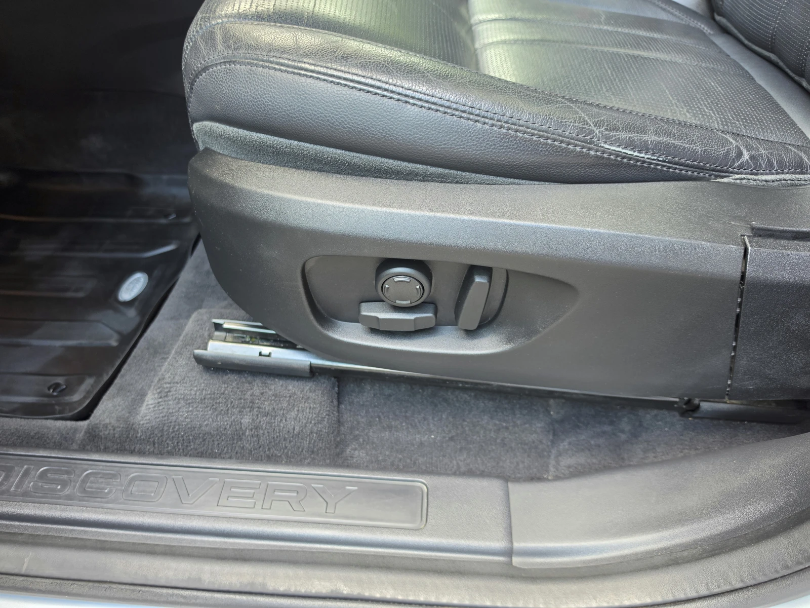Land Rover Discovery Sport HSE FULL+ ПЕЧКА, снимка 11 - Автомобили и джипове - 56197637