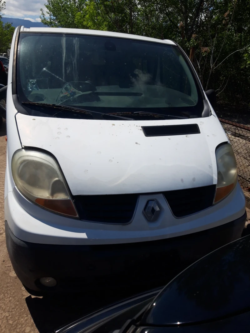 Renault Trafic 2.5DCI НА ЧАСТИ