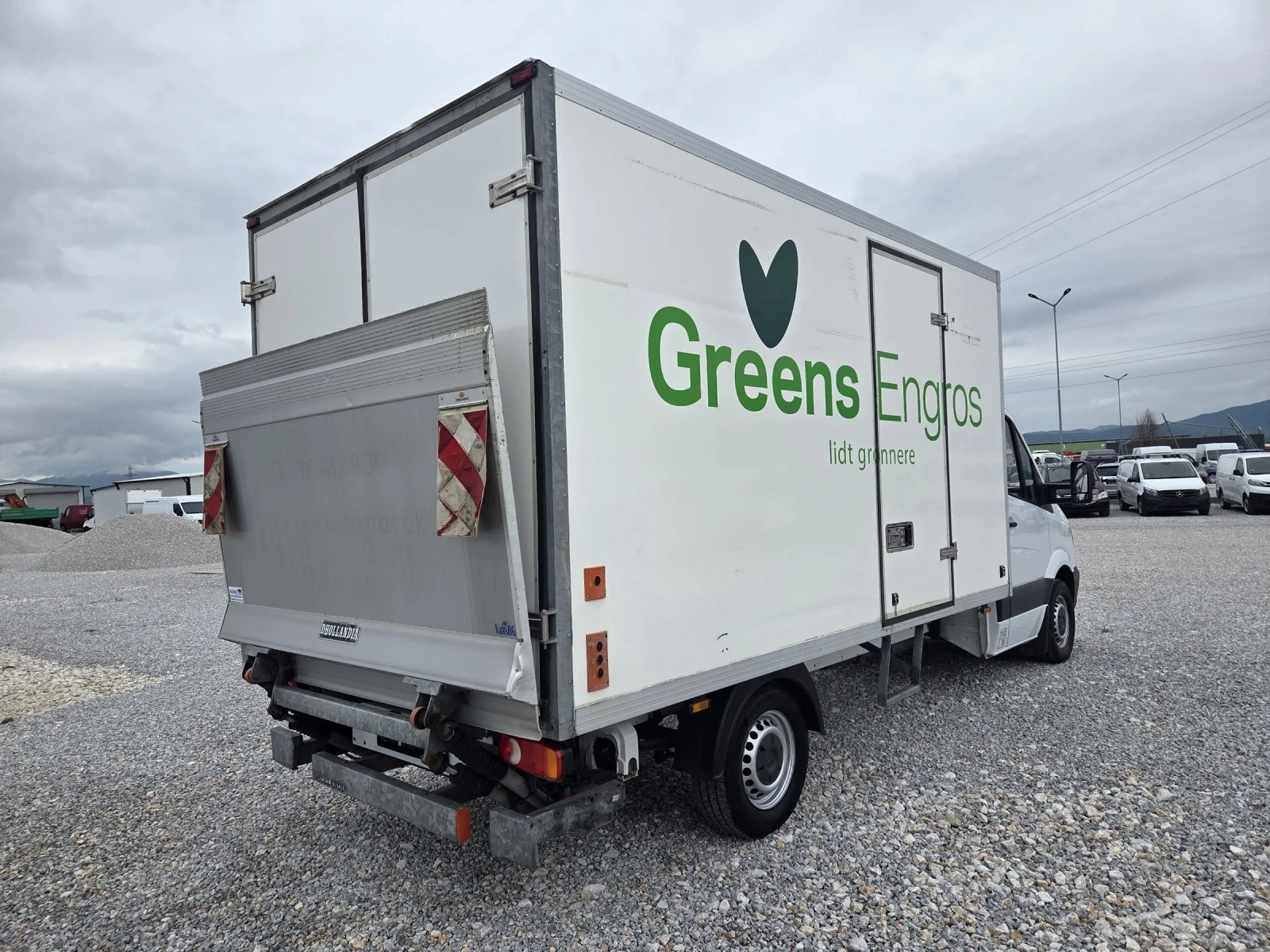 Mercedes-Benz Sprinter 316 Хладилен, 4.20 метра, Падащ борд, Ток , Клима - изображение 5