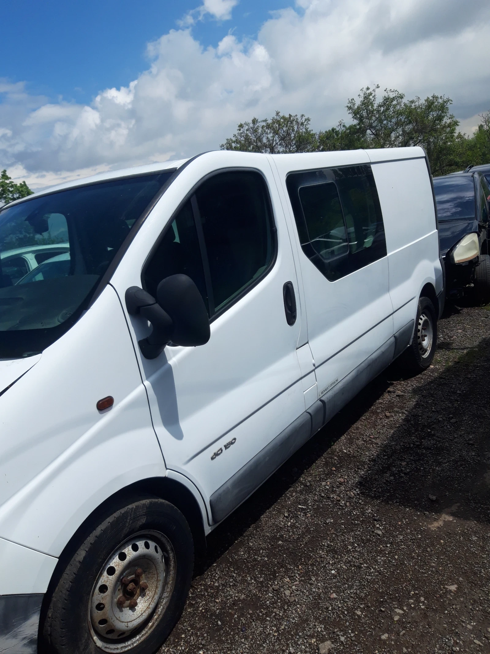 Renault Trafic 2.5DCI НА ЧАСТИ - изображение 8