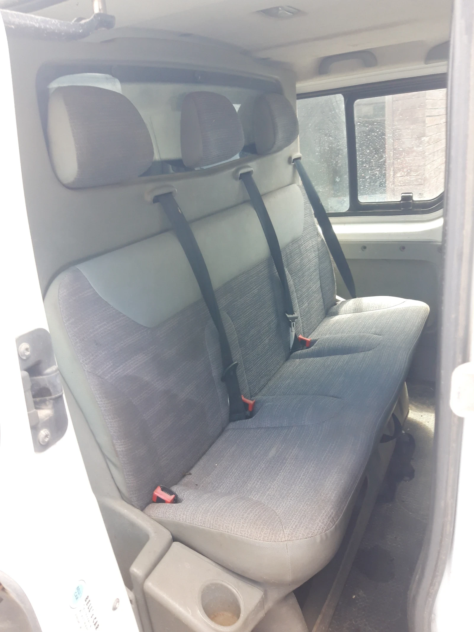 Renault Trafic 2.5DCI НА ЧАСТИ - изображение 9