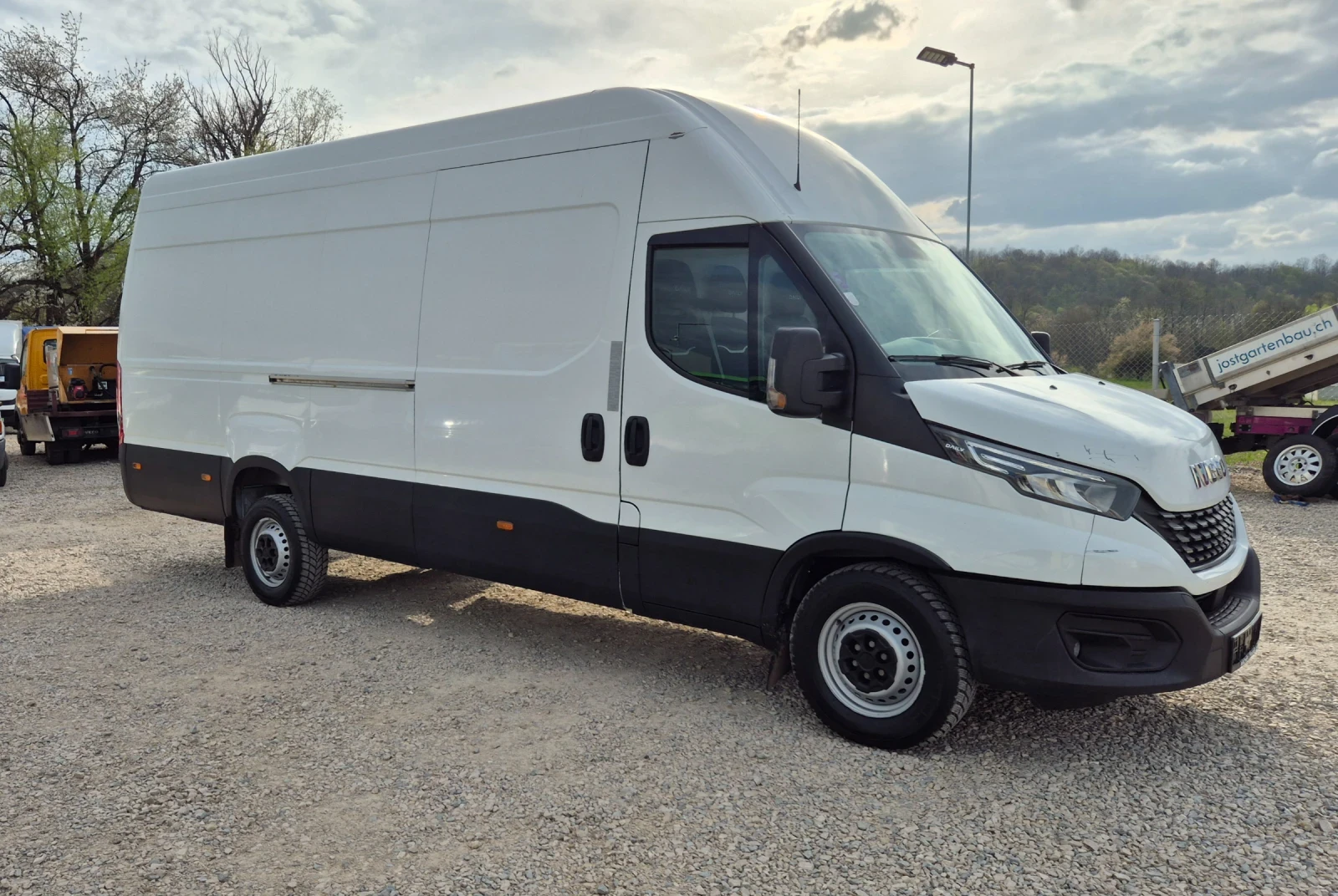 Iveco Daily 35s18* XXL* LED* HI-MATIC* , снимка 5 - Бусове и автобуси - 54220053