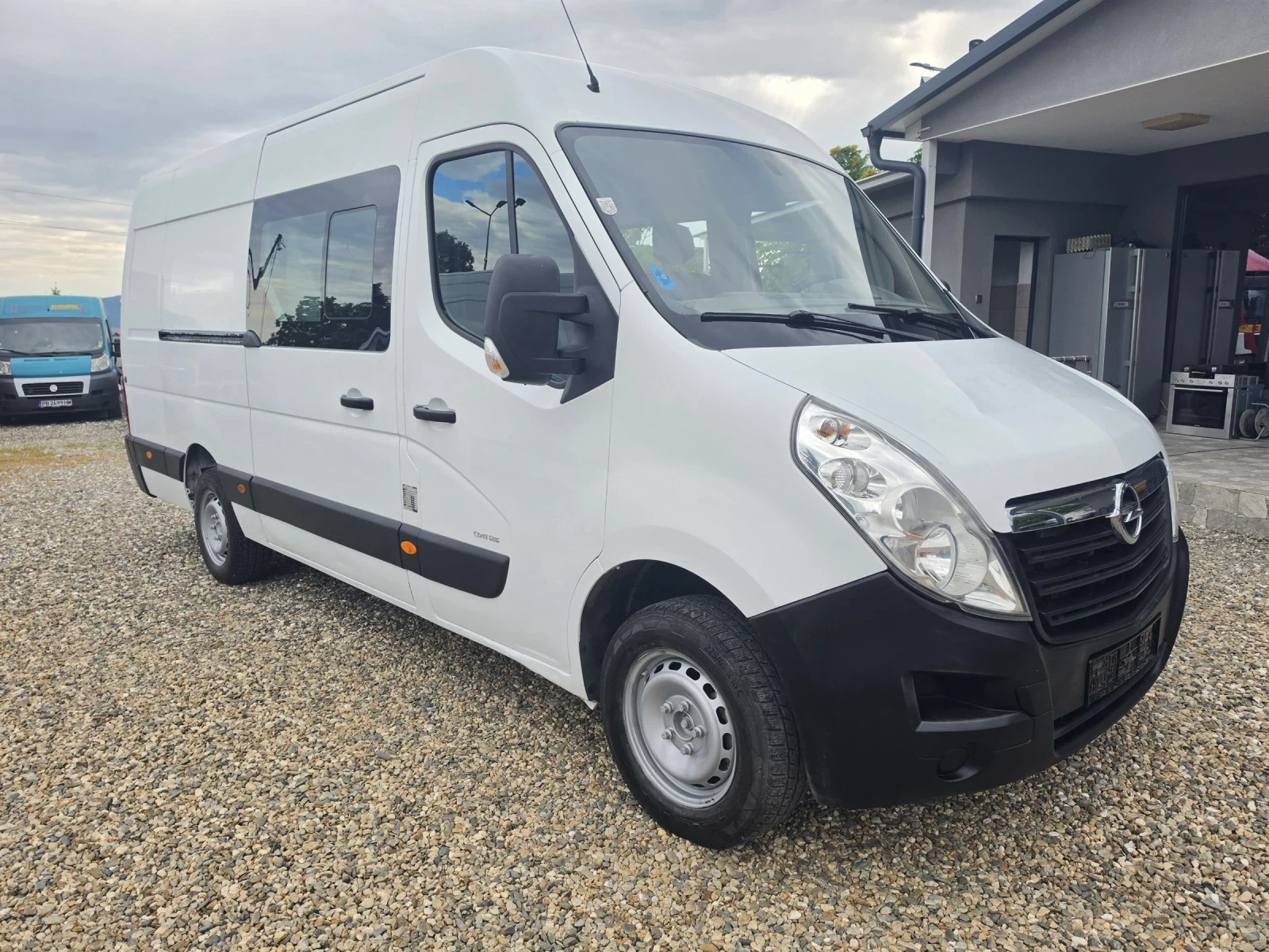 Opel Movano 7 места Климатик, снимка 2 - Бусове и автобуси - 55200973
