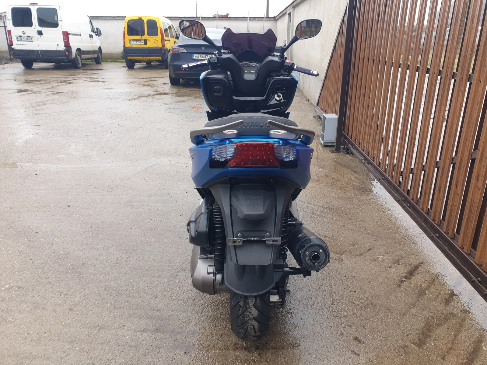 Kymco K-XCT 300i - изображение 5
