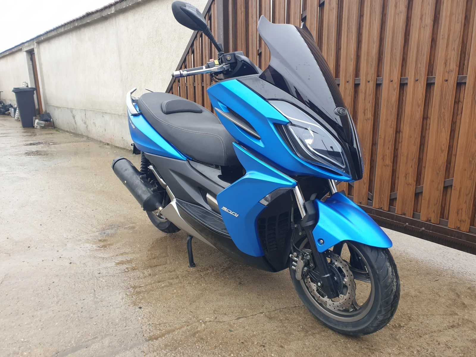 Kymco K-XCT 300i - изображение 6