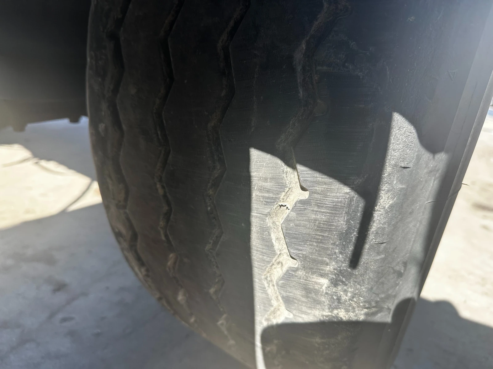 Полуремарке Schwarzmuller, снимка 9 - Ремаркета - 54256163