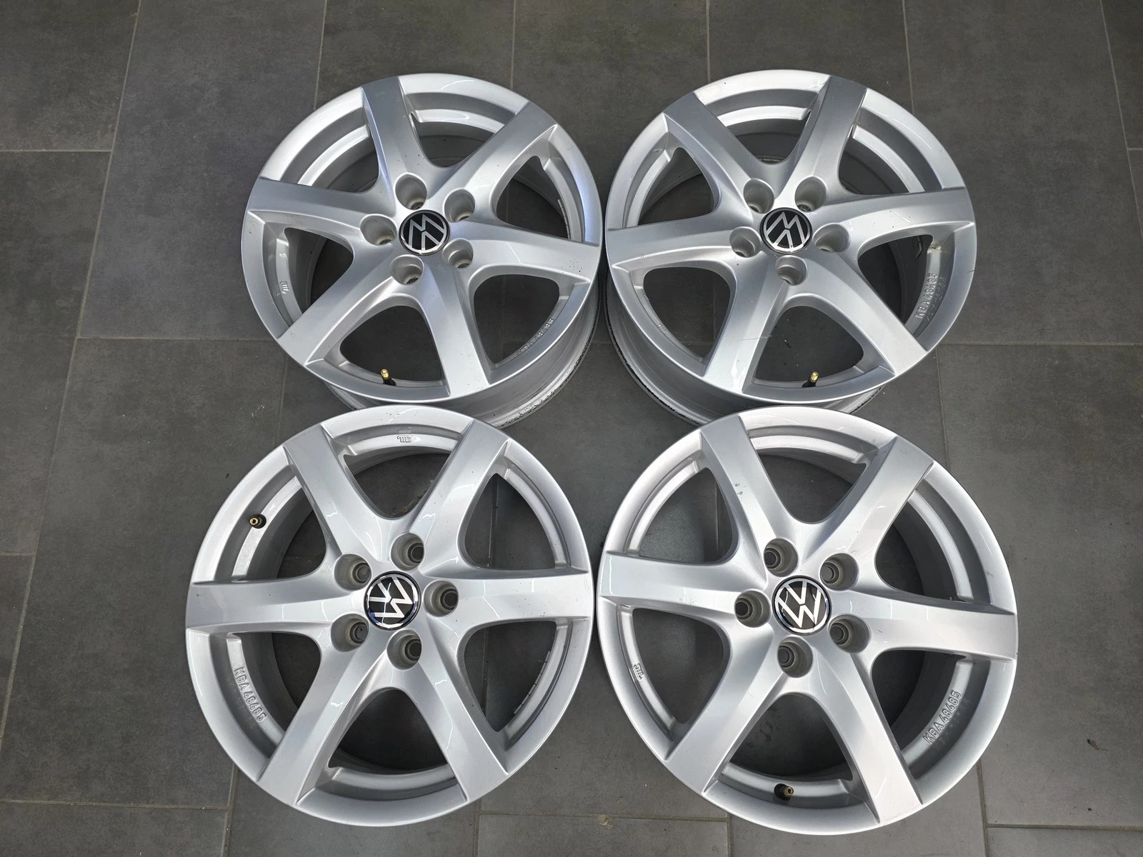 Джанти за VW, снимка 3 - Гуми и джанти - 56719437