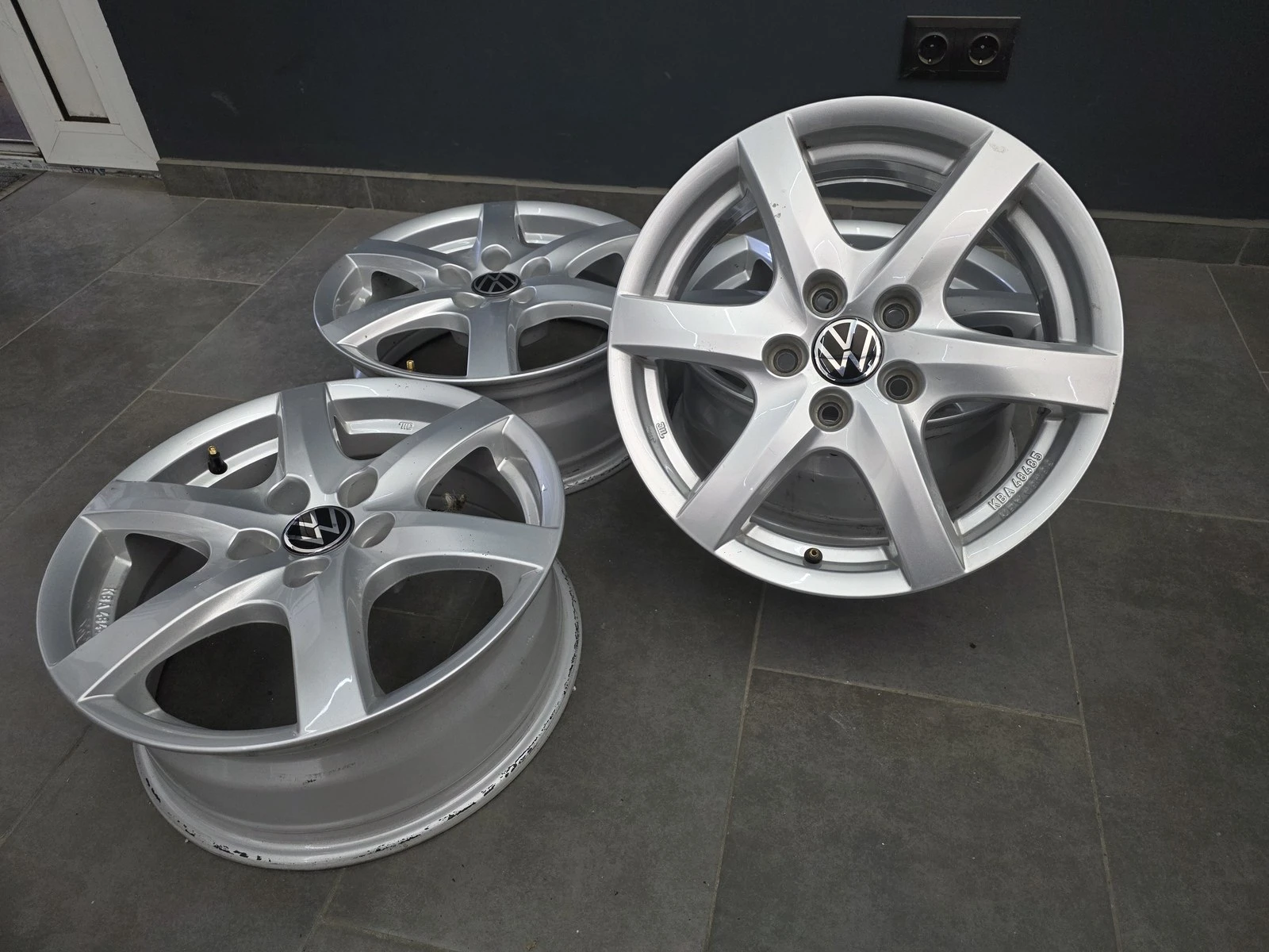 Джанти за VW, снимка 2 - Гуми и джанти - 56719437