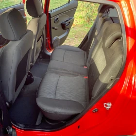 Kia Picanto acelift* 125хил.км* Климатик* 4 цилиндъра, снимка 13