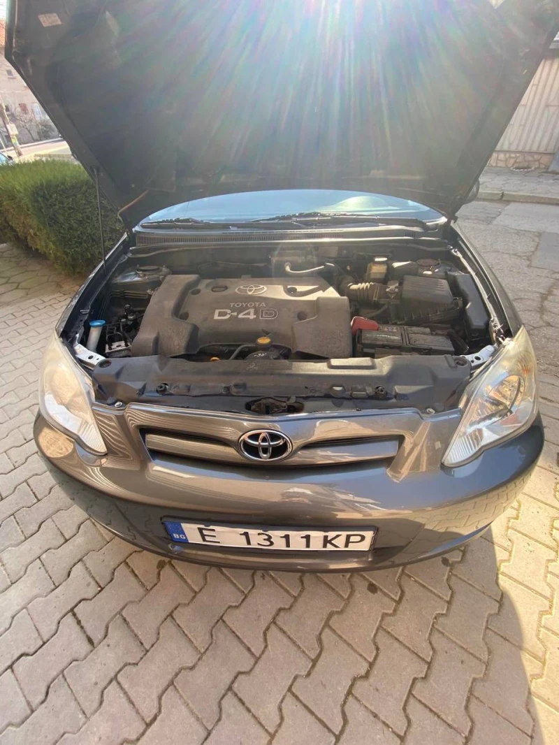 Toyota Corolla 2.0 D-4D 90кс, снимка 17 - Автомобили и джипове - 49161748