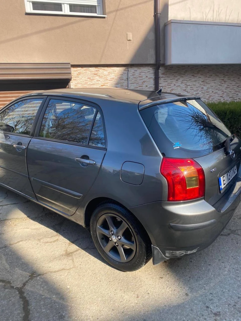 Toyota Corolla 2.0 D-4D 90кс, снимка 2 - Автомобили и джипове - 49161748