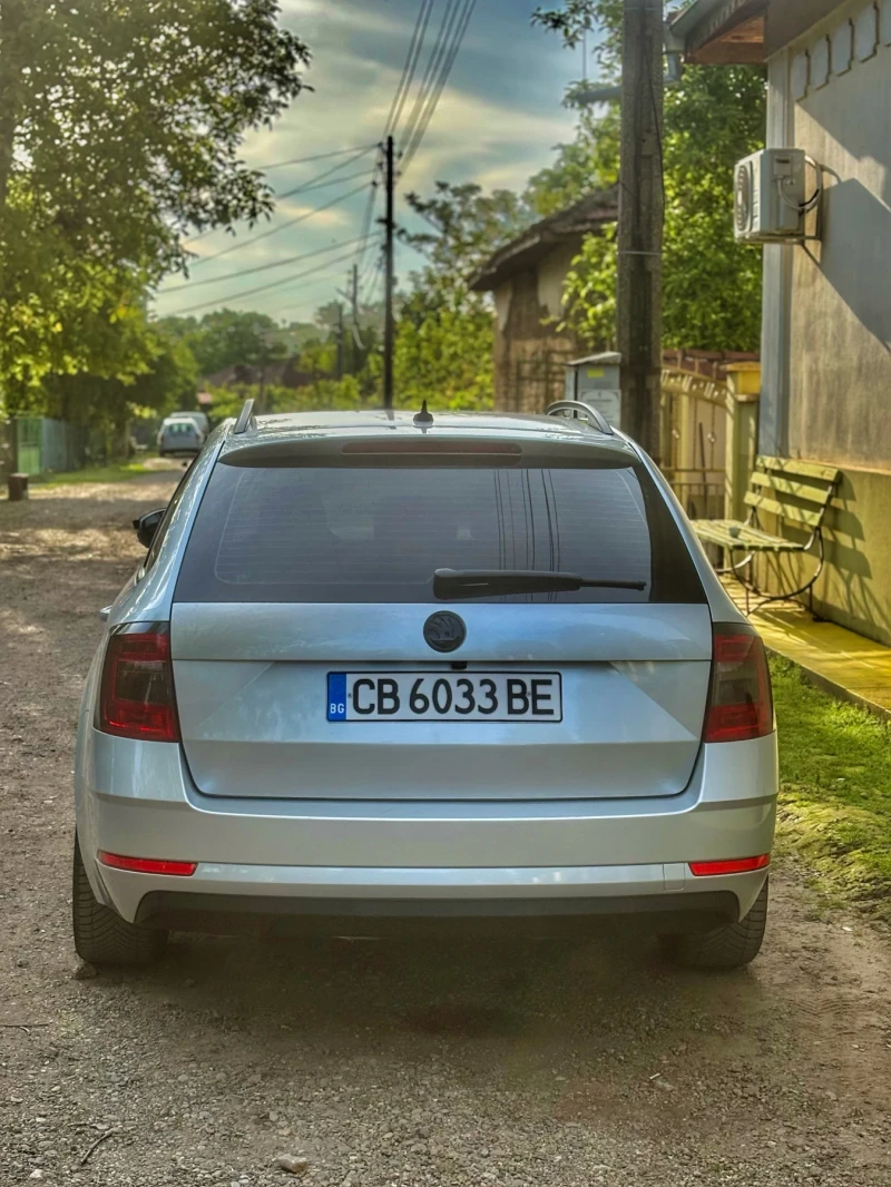 Skoda Octavia 2.0 150 DSG, снимка 8 - Автомобили и джипове - 52723264