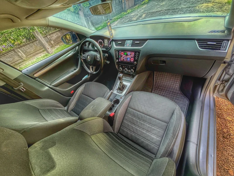 Skoda Octavia 2.0 150 DSG, снимка 14 - Автомобили и джипове - 52723264