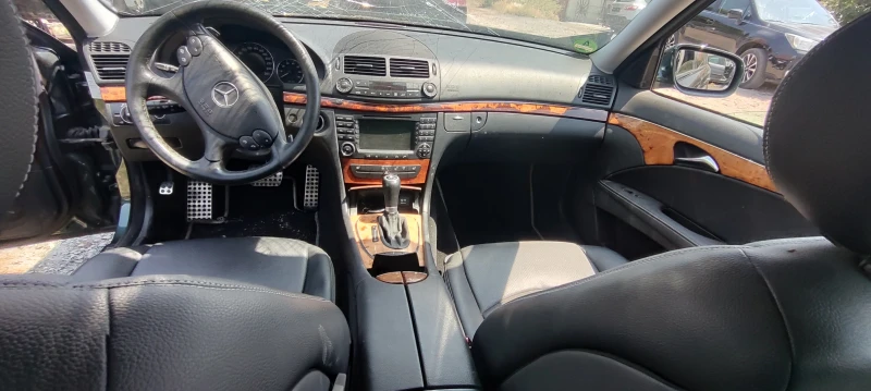 Mercedes-Benz E 500 5.5 -388к.с. 4Matic 2008, снимка 9 - Автомобили и джипове - 50821658