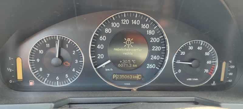 Mercedes-Benz E 500 5.5 -388к.с. 4Matic 2008, снимка 14 - Автомобили и джипове - 50821658