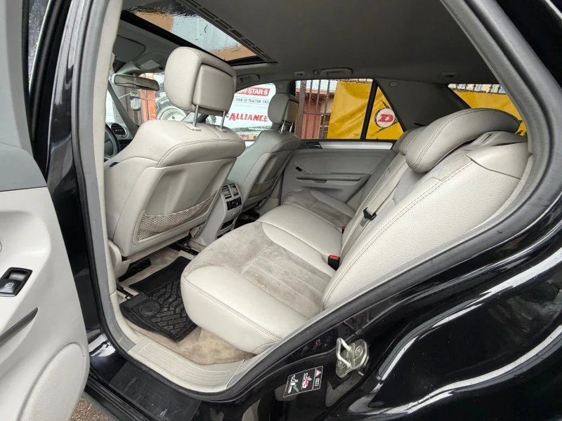 Mercedes-Benz ML 320 НА* ПРУЖИНИ* NAVI* Sport, снимка 6 - Автомобили и джипове - 51132407