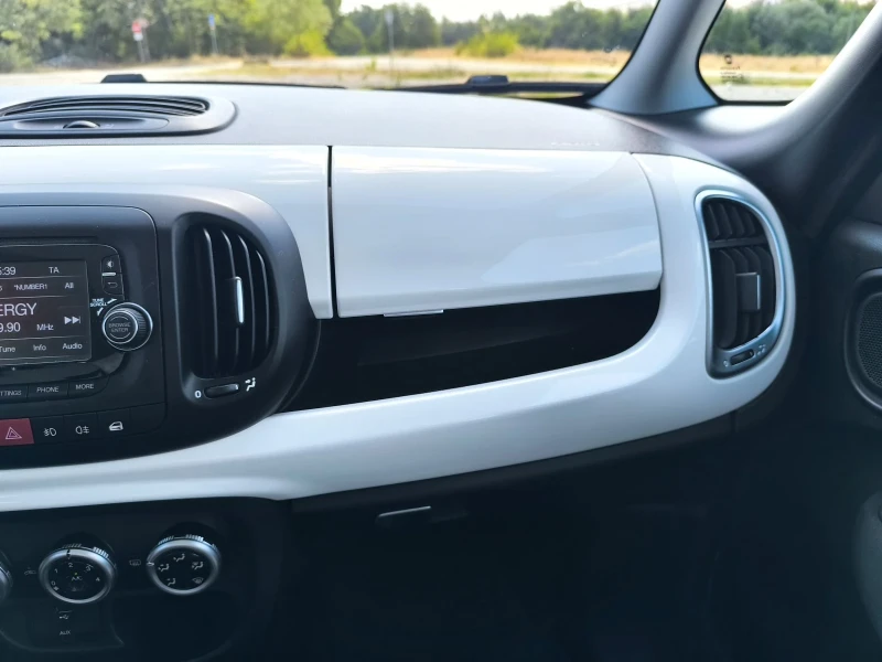 Fiat 500L, снимка 11 - Автомобили и джипове - 52116438