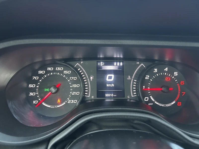 Fiat Tipo 1.4i * 39000km!, снимка 10 - Автомобили и джипове - 51857890