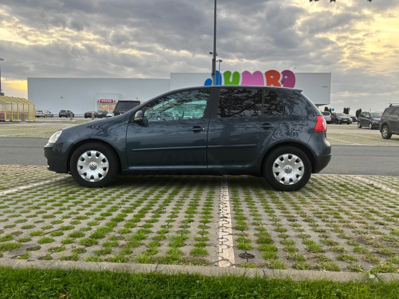 VW Golf TDI 6 ск. 105к.с., снимка 4 - Автомобили и джипове - 53280110