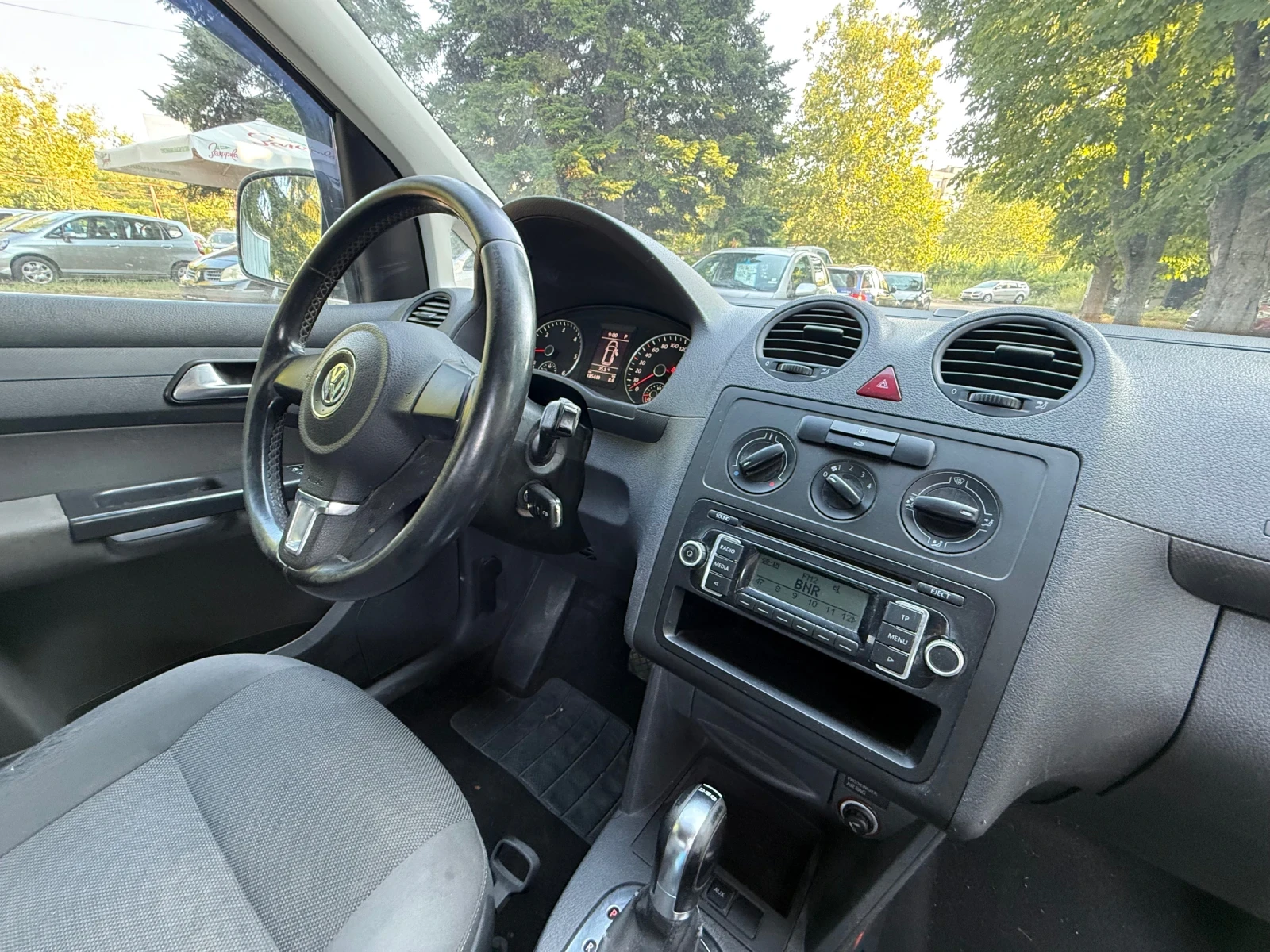 VW Caddy 2.0TDI* 4x4* DSG* Автоматик* БАРТЕР | Mobile.bg — изображение 12