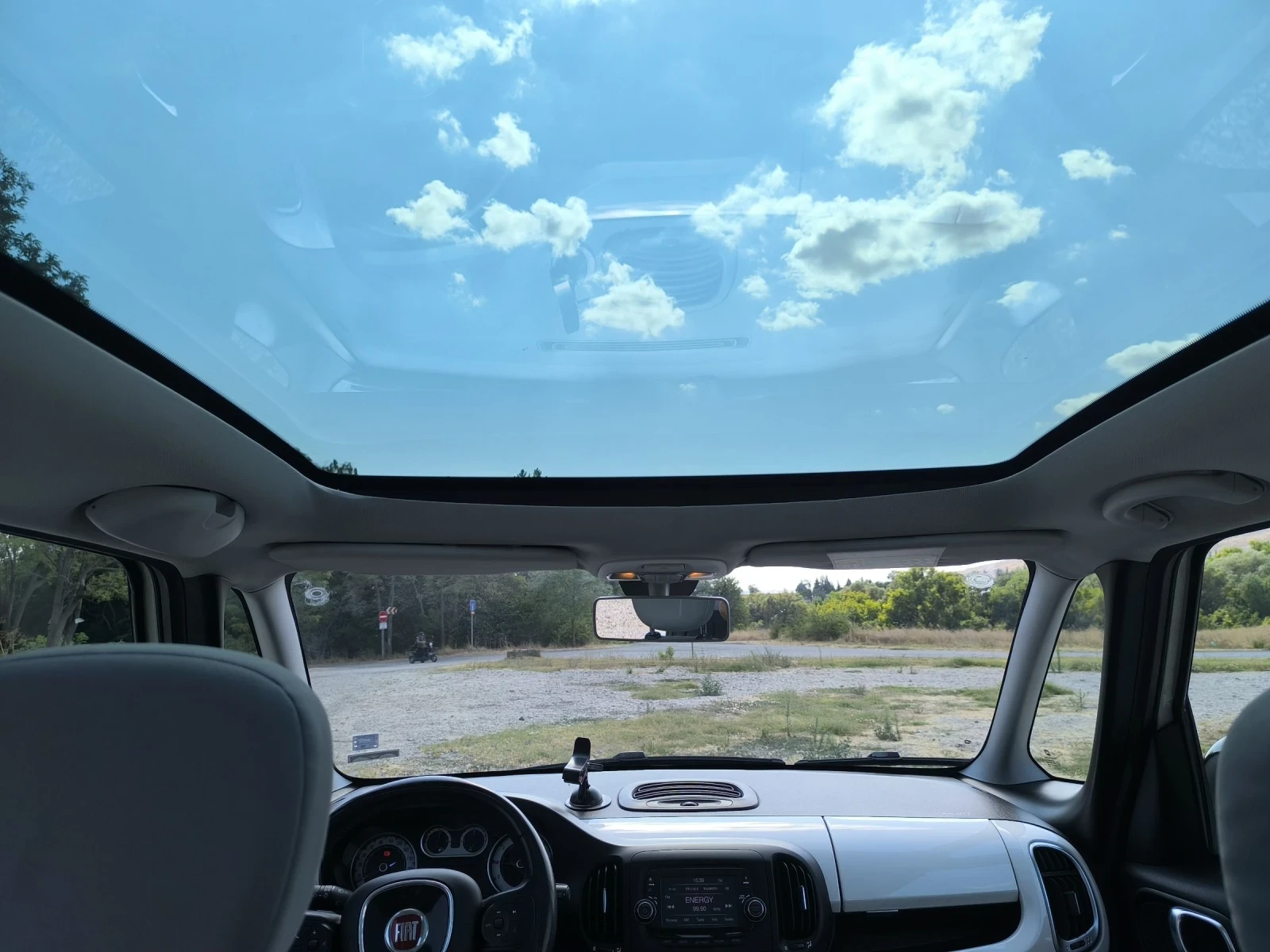 Fiat 500L | Mobile.bg — изображение 12