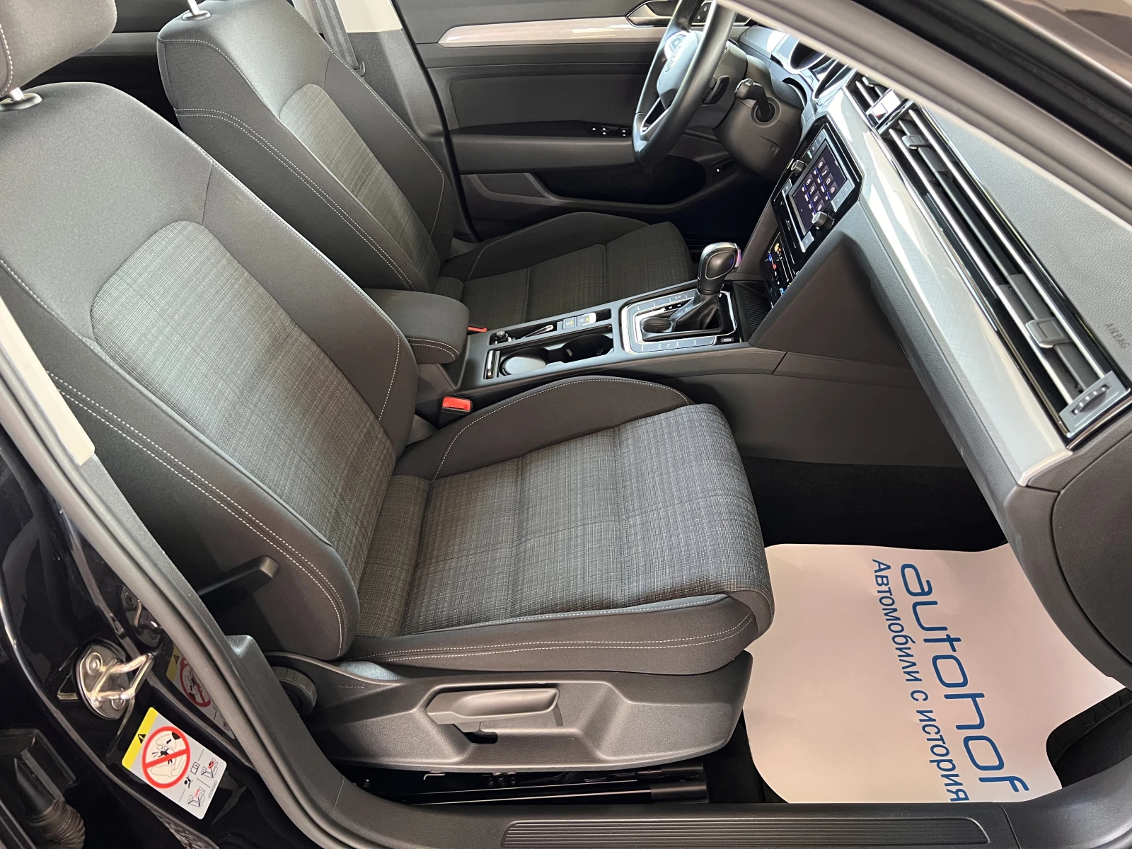 VW Passat BUSINESS/1.5TSI/150к.с./7АТ - изображение 9