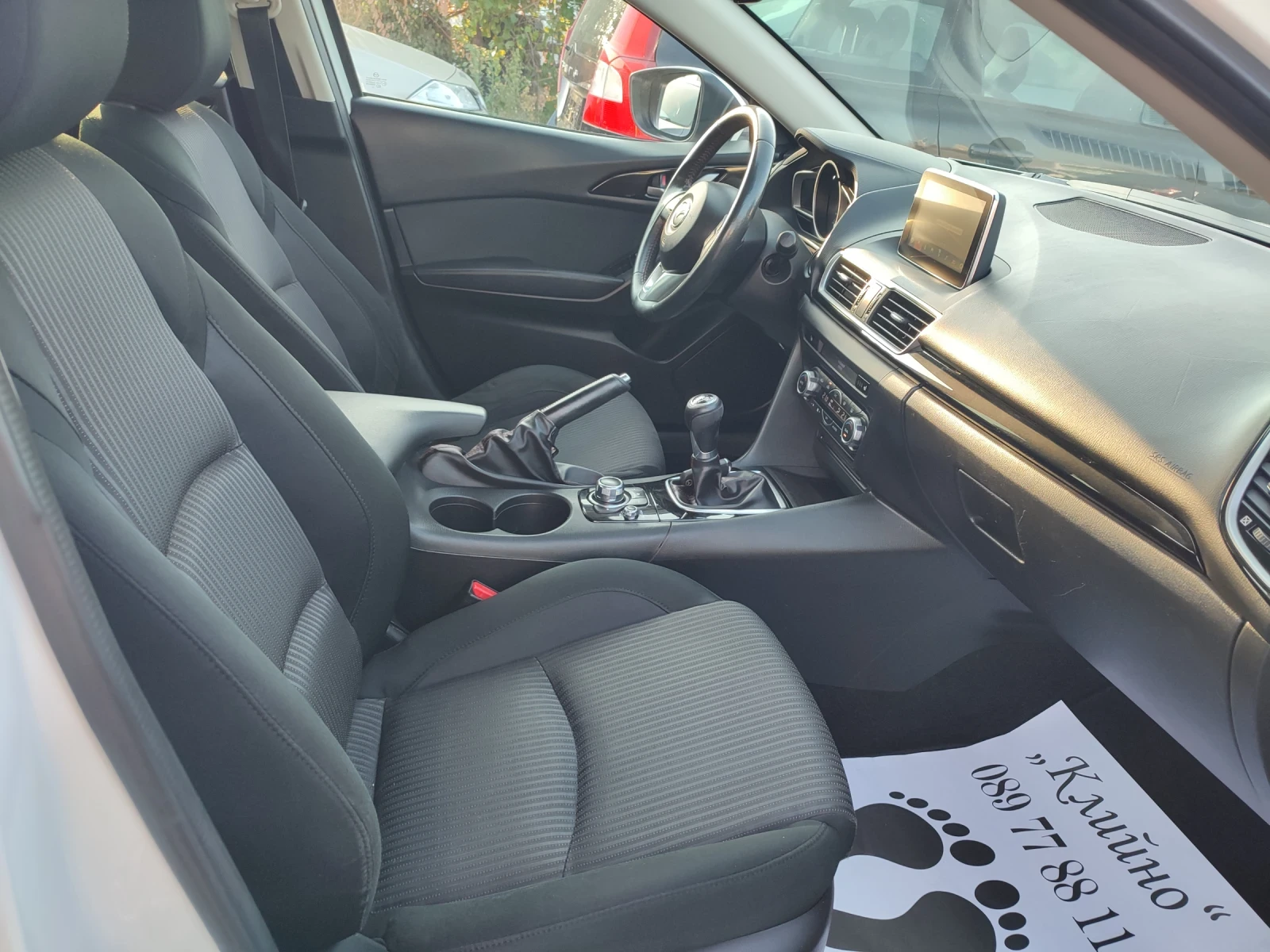 Mazda 3 2.0 i бензин  - изображение 9