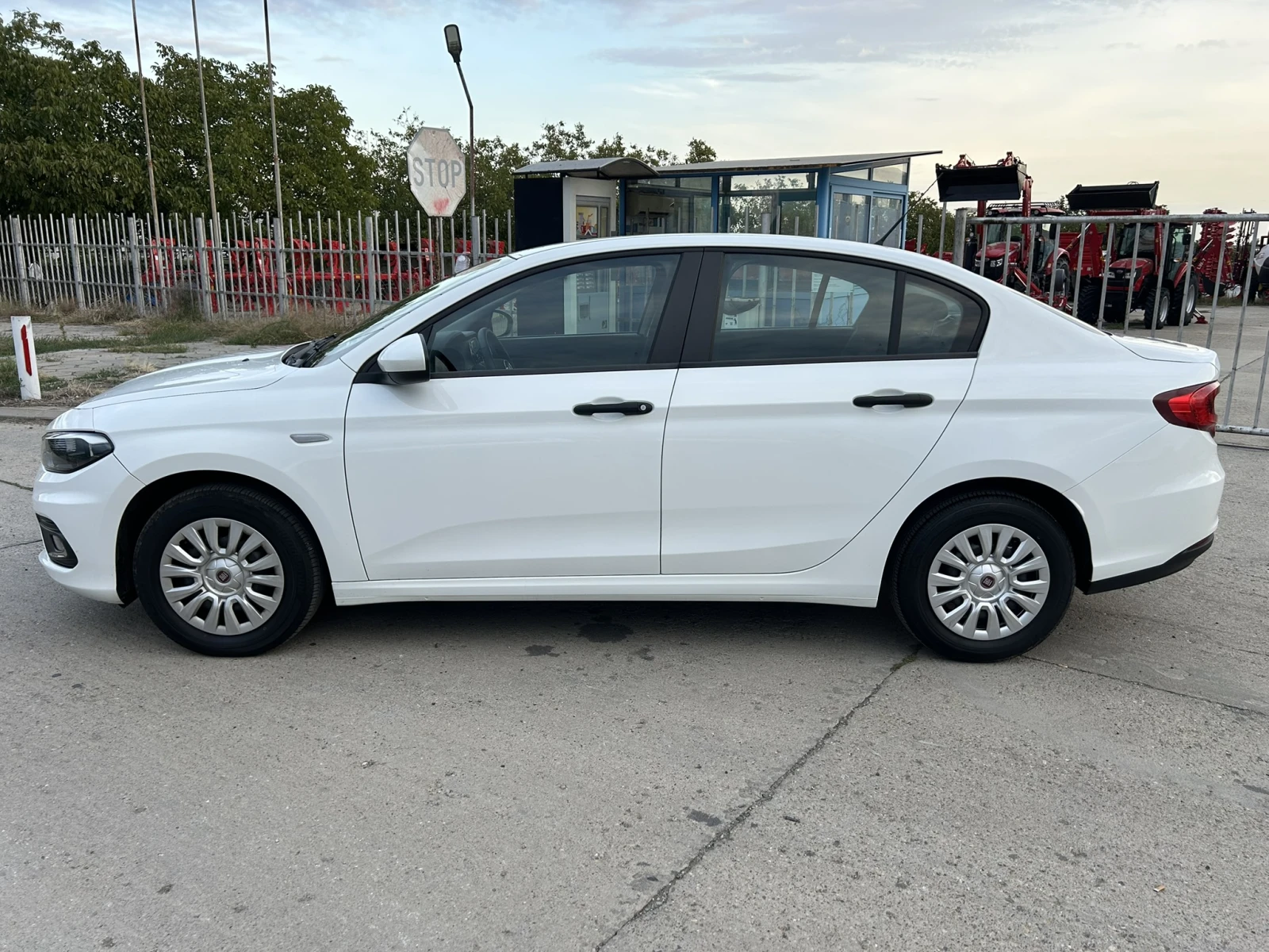 Fiat Tipo 1.4i * 39000km! - изображение 2