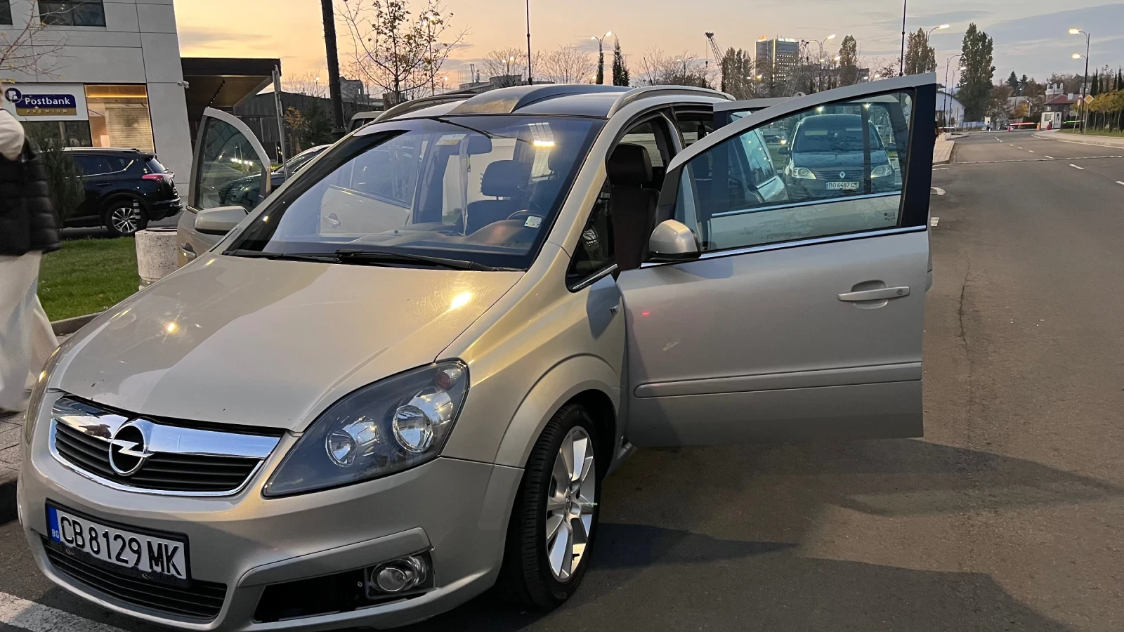 Opel Zafira Cosmo 1.9 CDTI | Mobile.bg — изображение 6