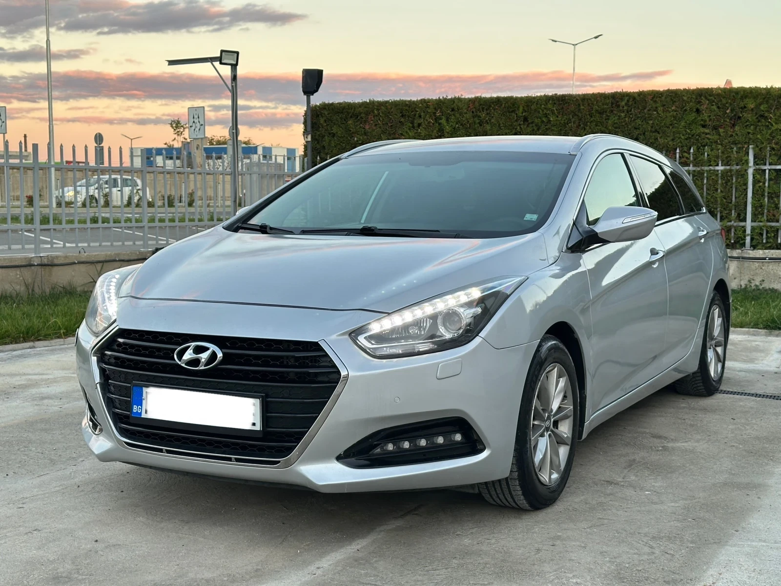 Hyundai I40 1.7CRDI KeylessGo* * Carplay* Ka | Mobile.bg   1