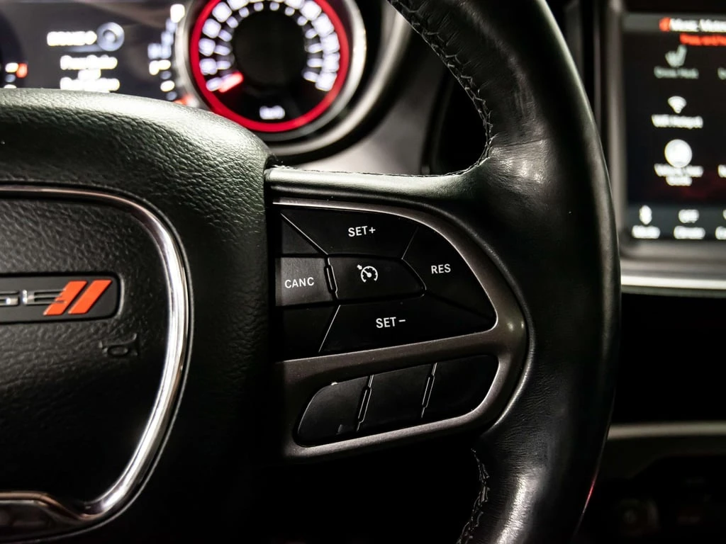 Dodge Challenger * SXT * CARFAX * ���� �� �� | Mobile.bg � ����������� 11