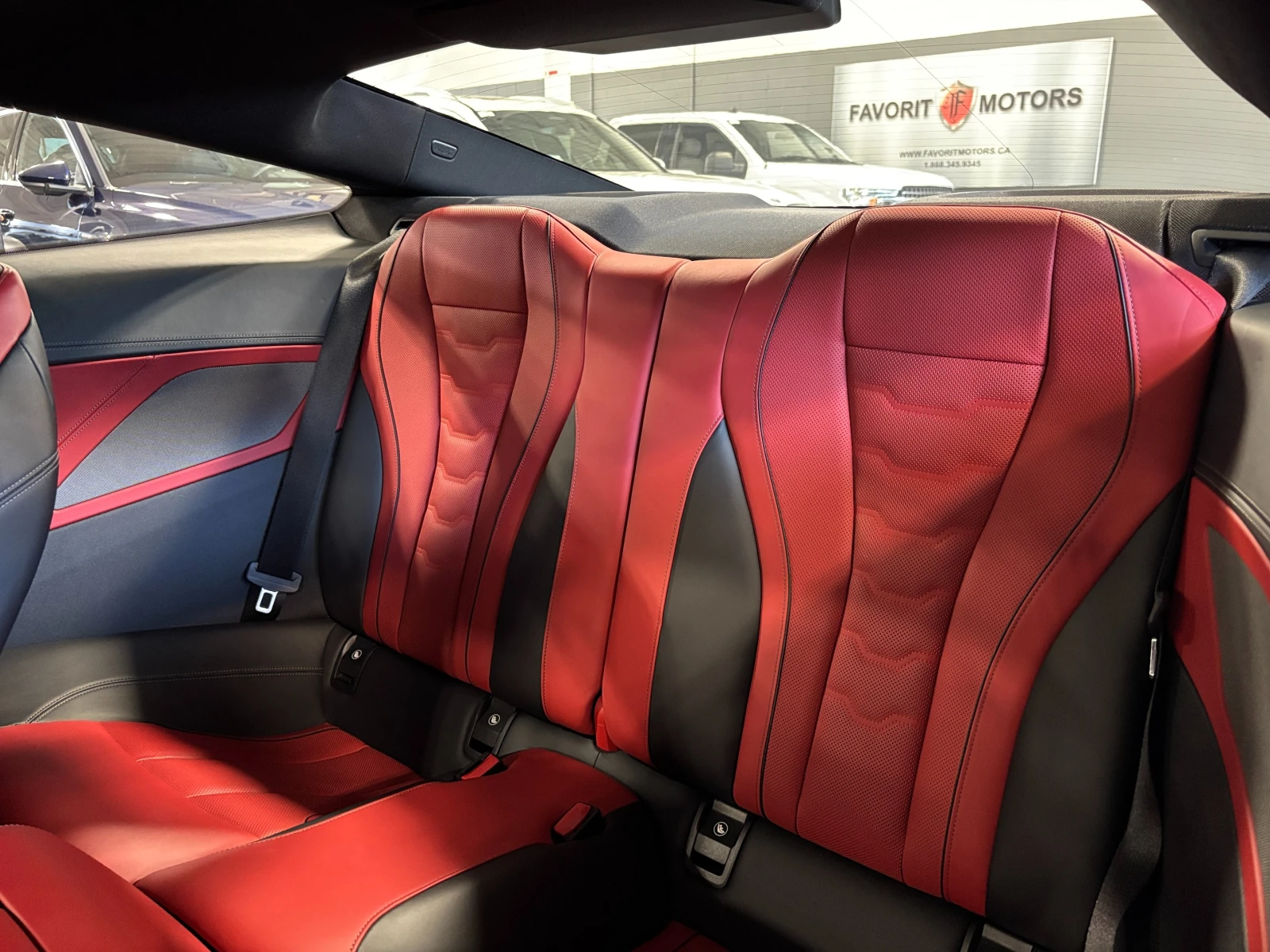 BMW 850 M850i xDrive � ����������� & ���� ������ | Mobile.bg � ����������� 11