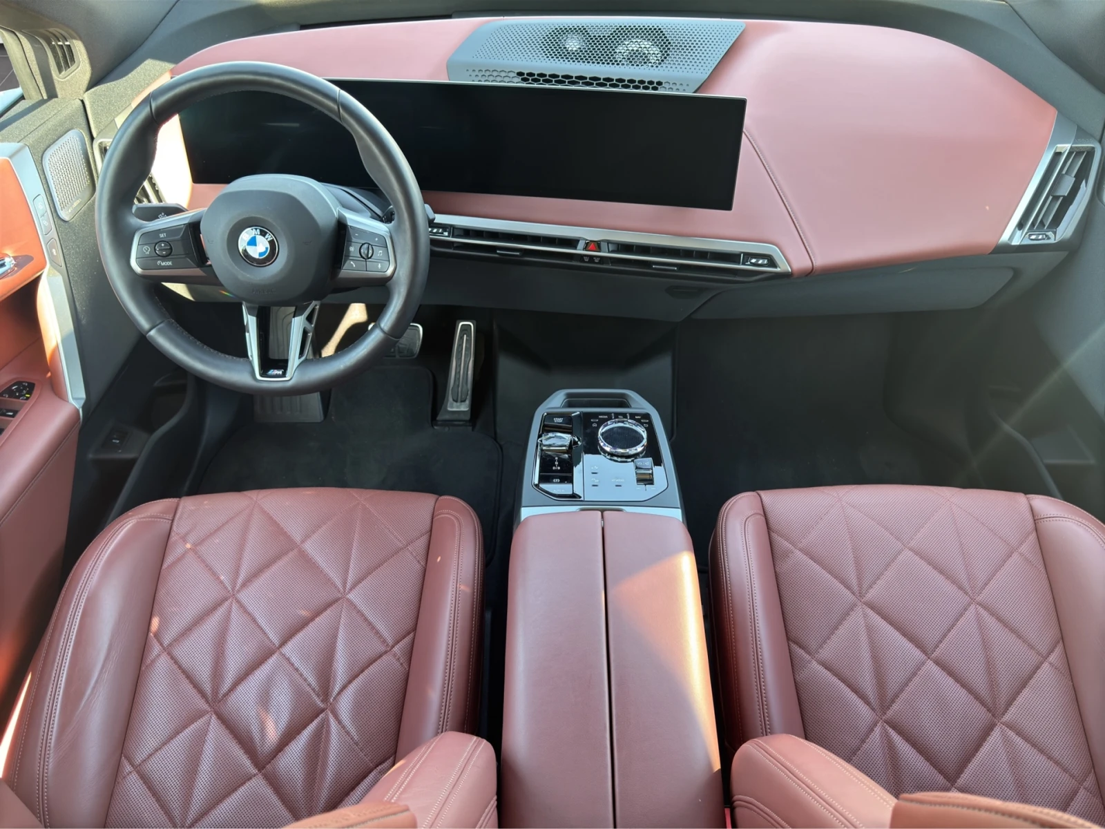 BMW iX xDrive45, снимка 7 - Автомобили и джипове - 53373534