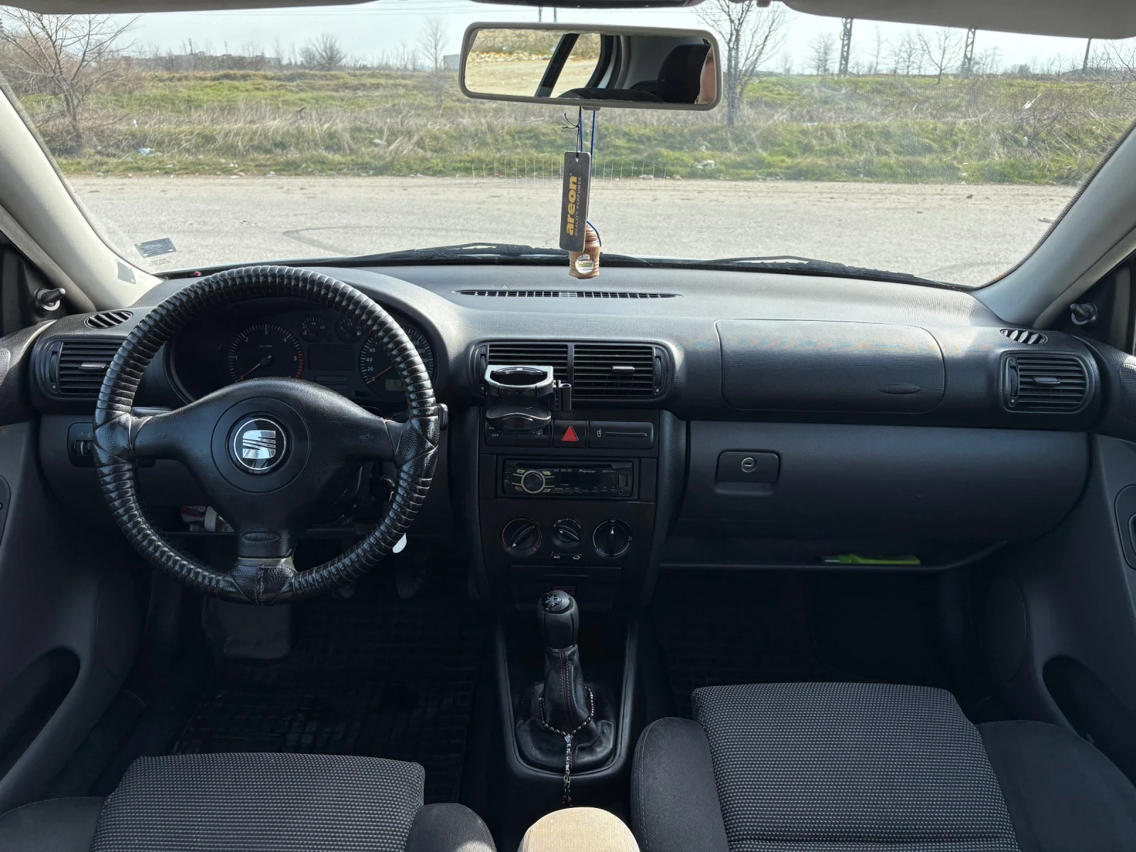 Seat Leon 1.9 TDI 110hp, снимка 4 - Автомобили и джипове - 53714356