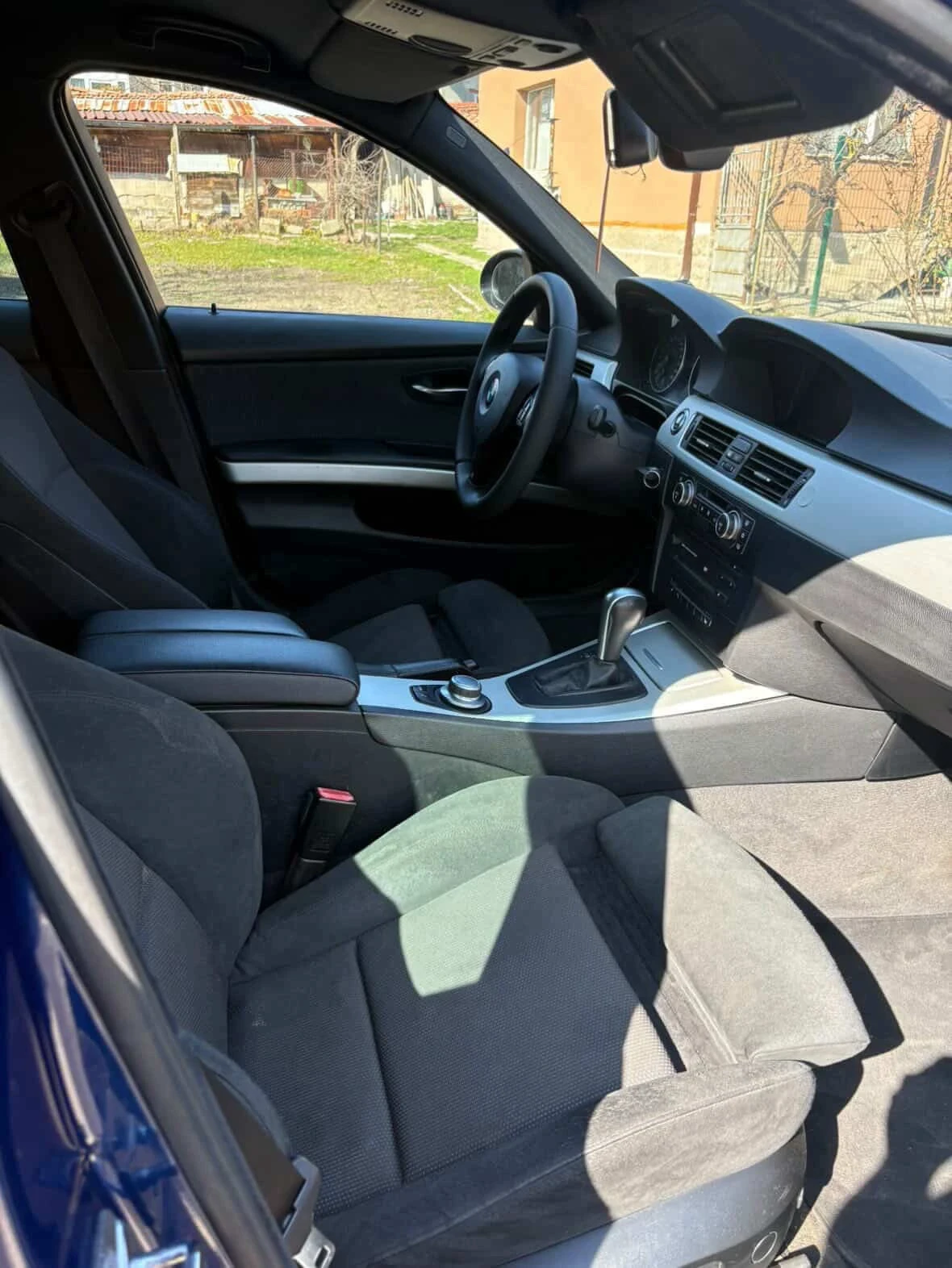 BMW 330 d M pack, снимка 10 - Автомобили и джипове - 53812411