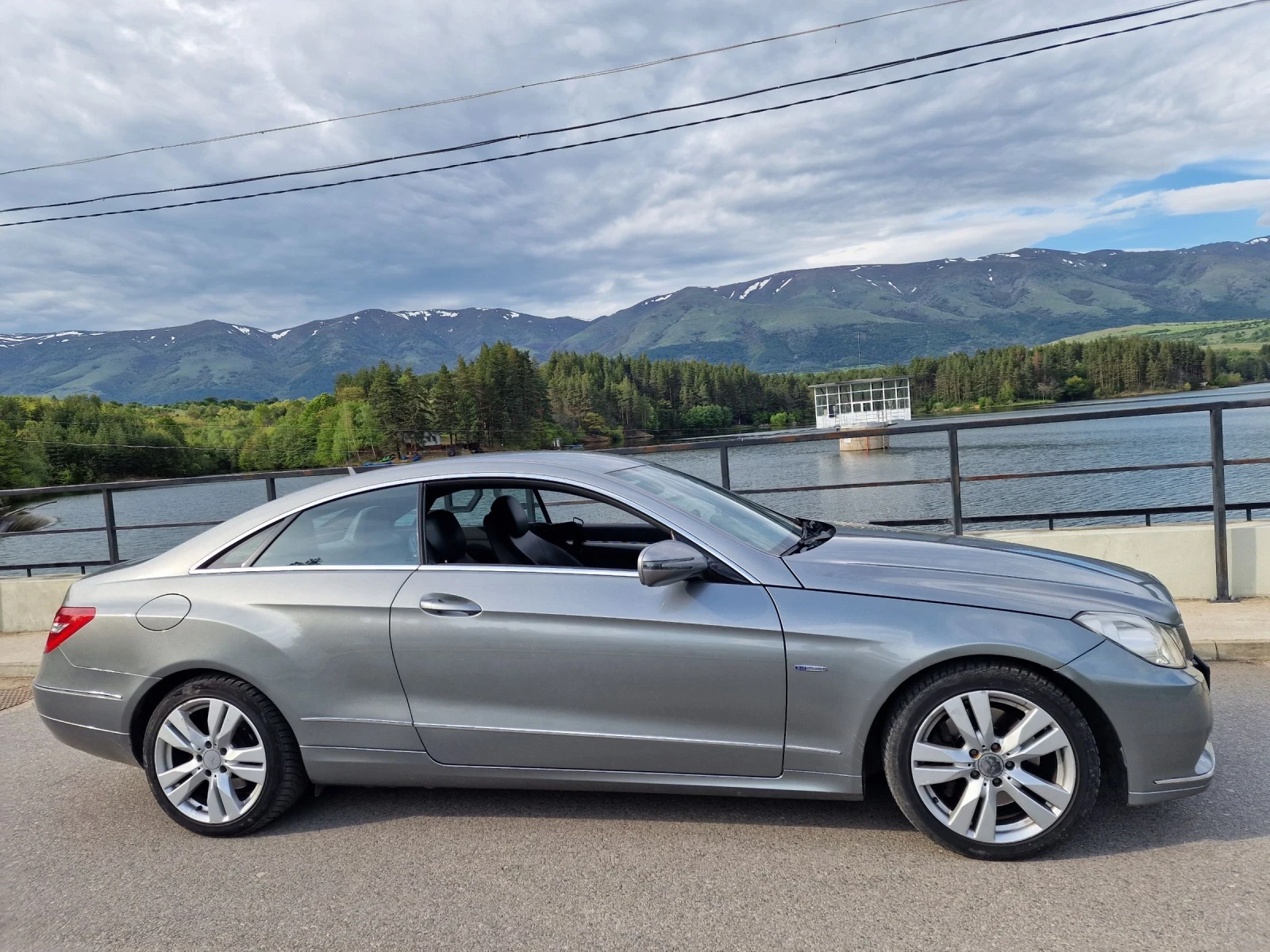 Mercedes-Benz E 250 CDI, снимка 2 - Автомобили и джипове - 54506773