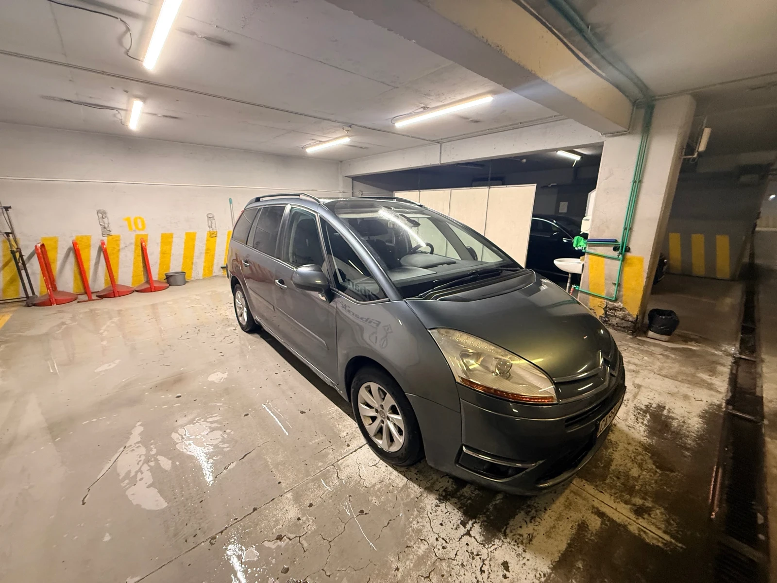 Citroen Grand C4 Picasso, снимка 10 - Автомобили и джипове - 54547957