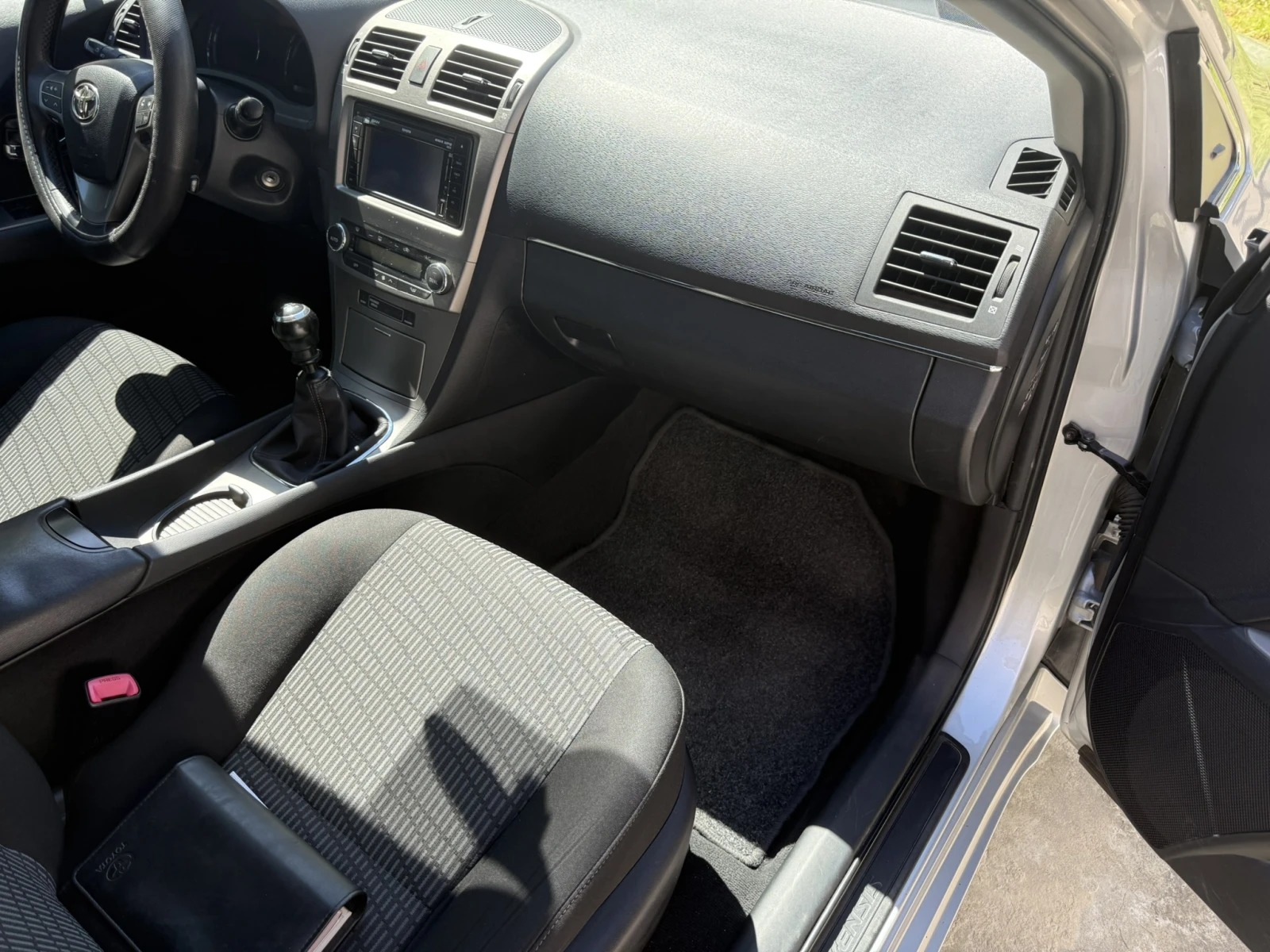Toyota Avensis D4D | Mobile.bg � ����������� 12