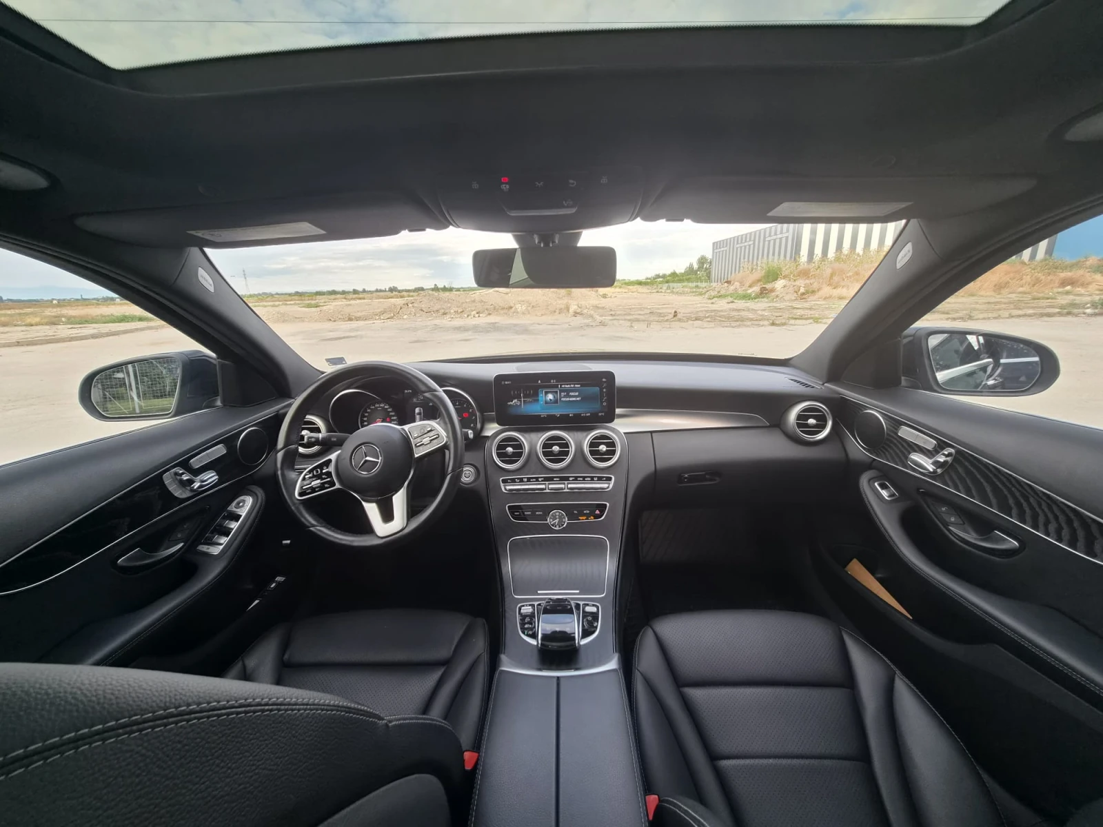 Mercedes-Benz C 300, снимка 3 - Автомобили и джипове - 54948810