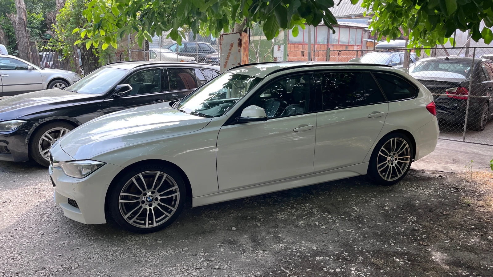 BMW 330 d M Paket, снимка 2 - Автомобили и джипове - 55223317