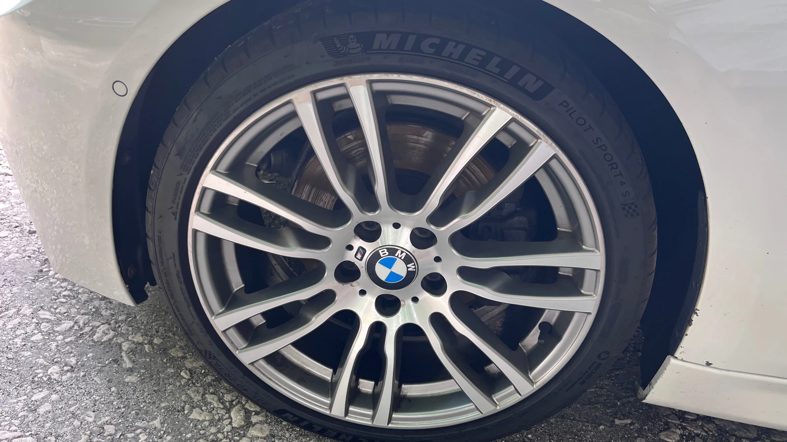 BMW 330 d M Paket, снимка 7 - Автомобили и джипове - 55223317