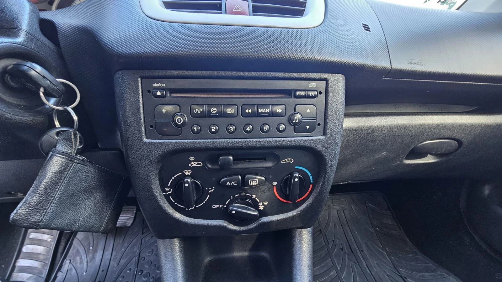 Peugeot 206 1.4 75, снимка 14 - Автомобили и джипове - 55288768