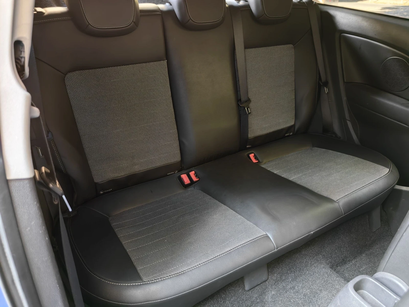 Opel Corsa D OPC 1.6T, снимка 14 - Автомобили и джипове - 55594158